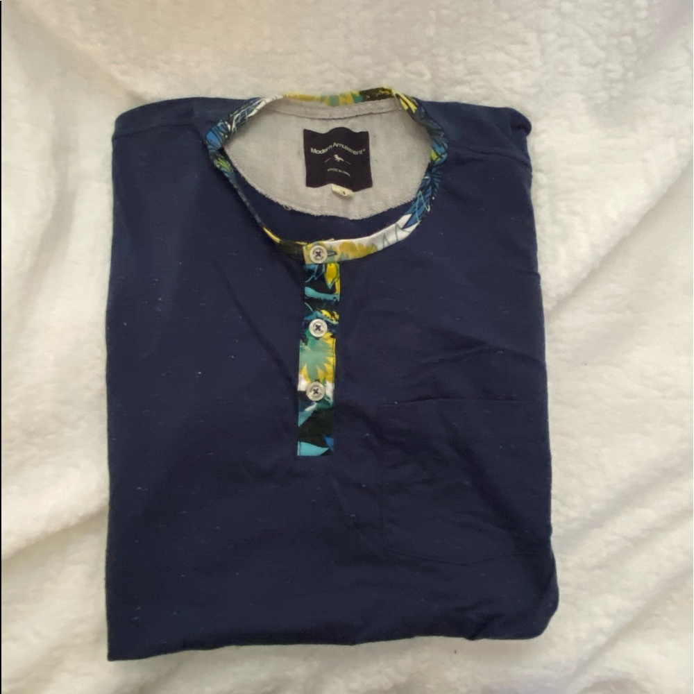 Pacsun short sleeve shirt